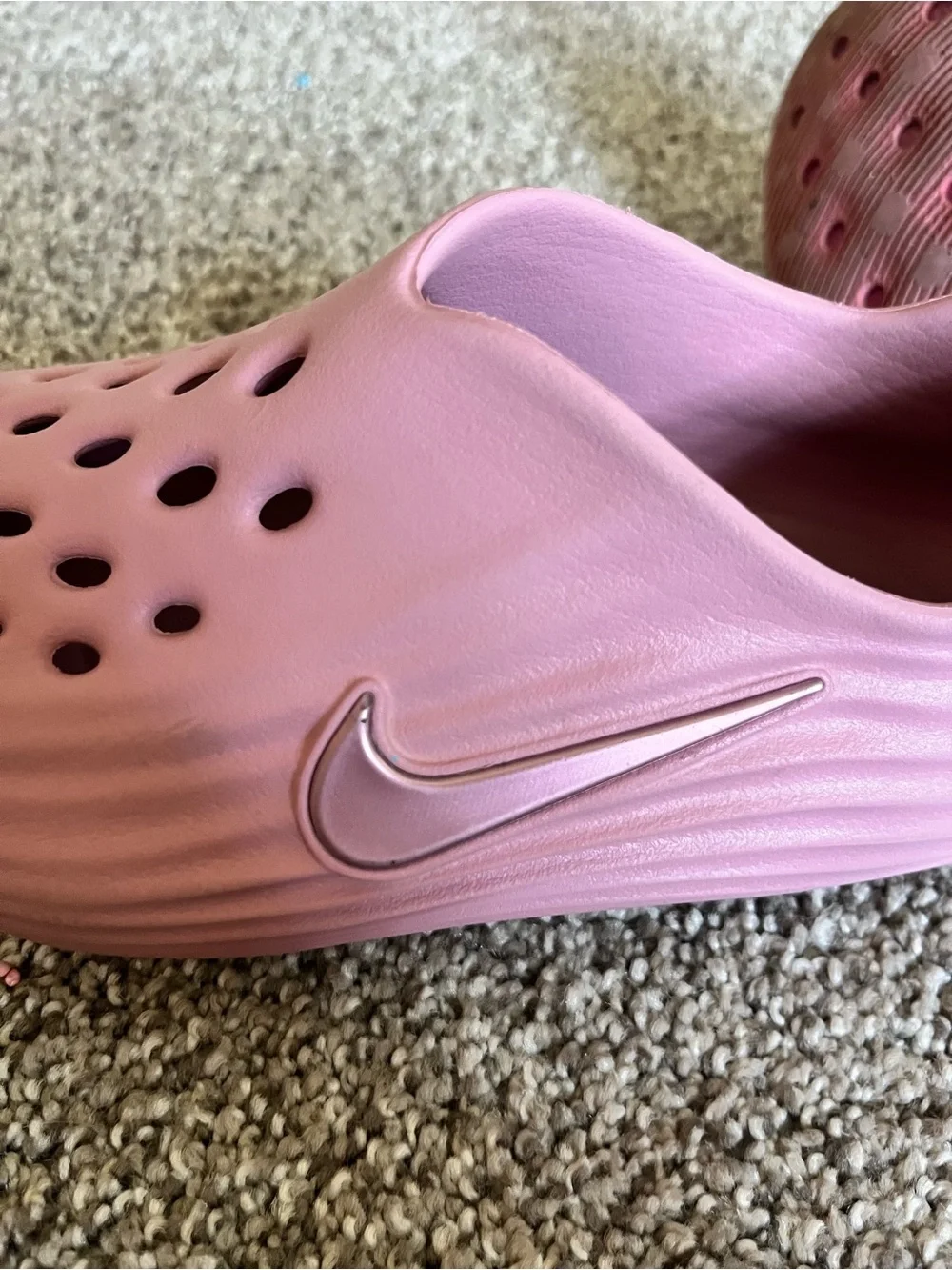 Nike ReactX Rejuven8 Kids Pink Slip-On